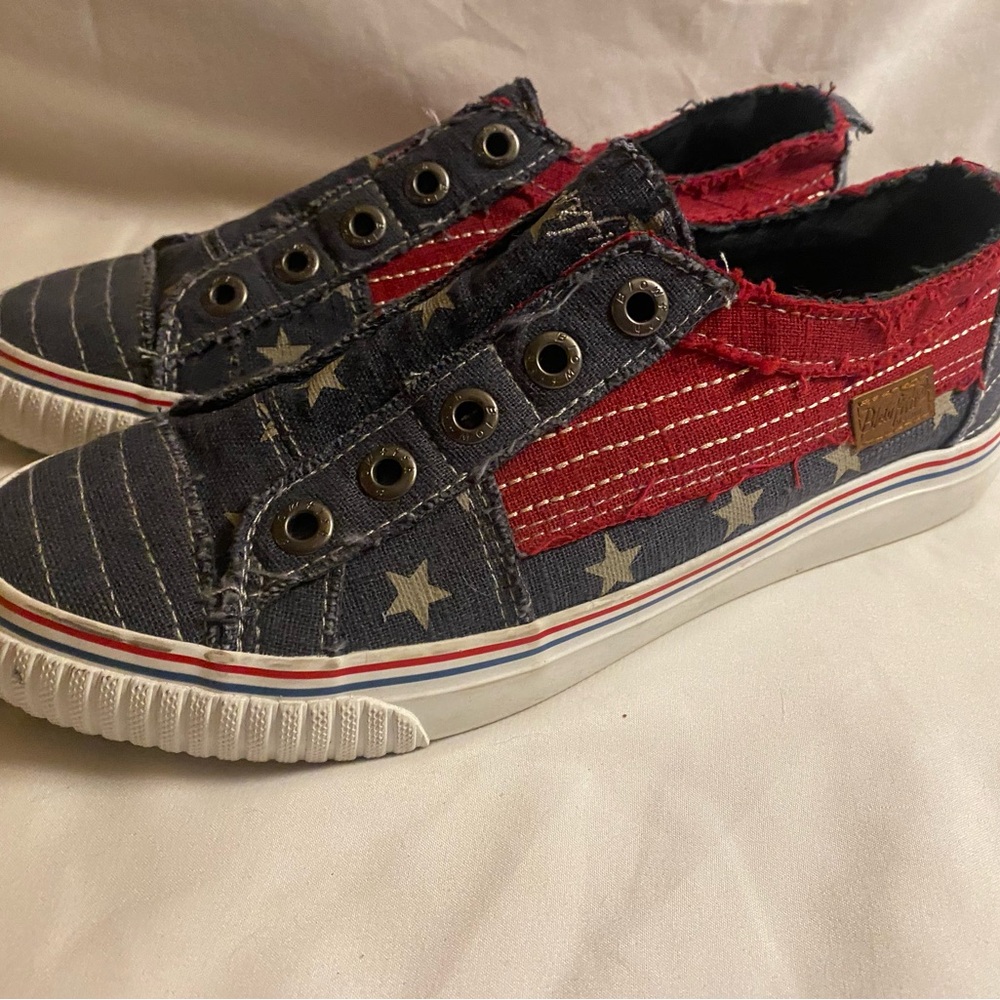 Patriotic Denim Women's Sneakers with Red Accents